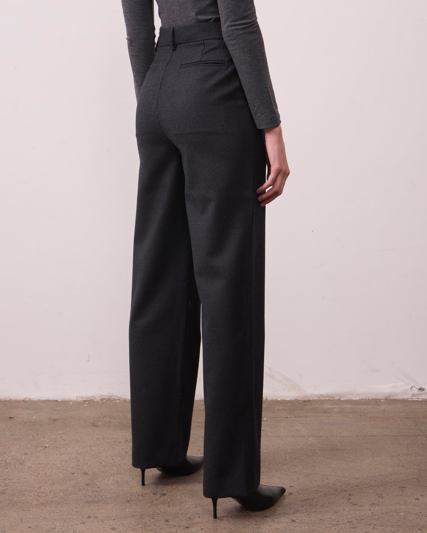 Pantalón Lana Torcaza Gris Marengo